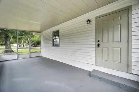 833 NW 34th Street Okeechobee FL 34972