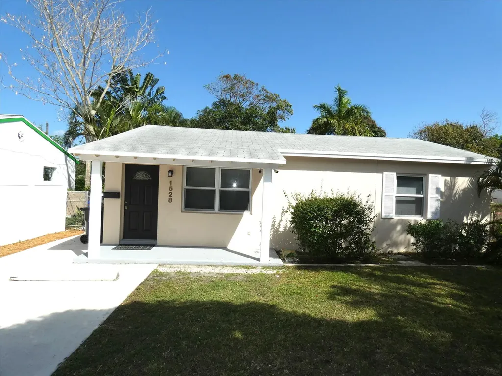 1528 NW 1st Avenue Fort Lauderdale FL 33311
