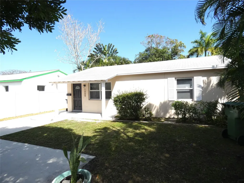 1528 NW 1st Avenue Fort Lauderdale FL 33311
