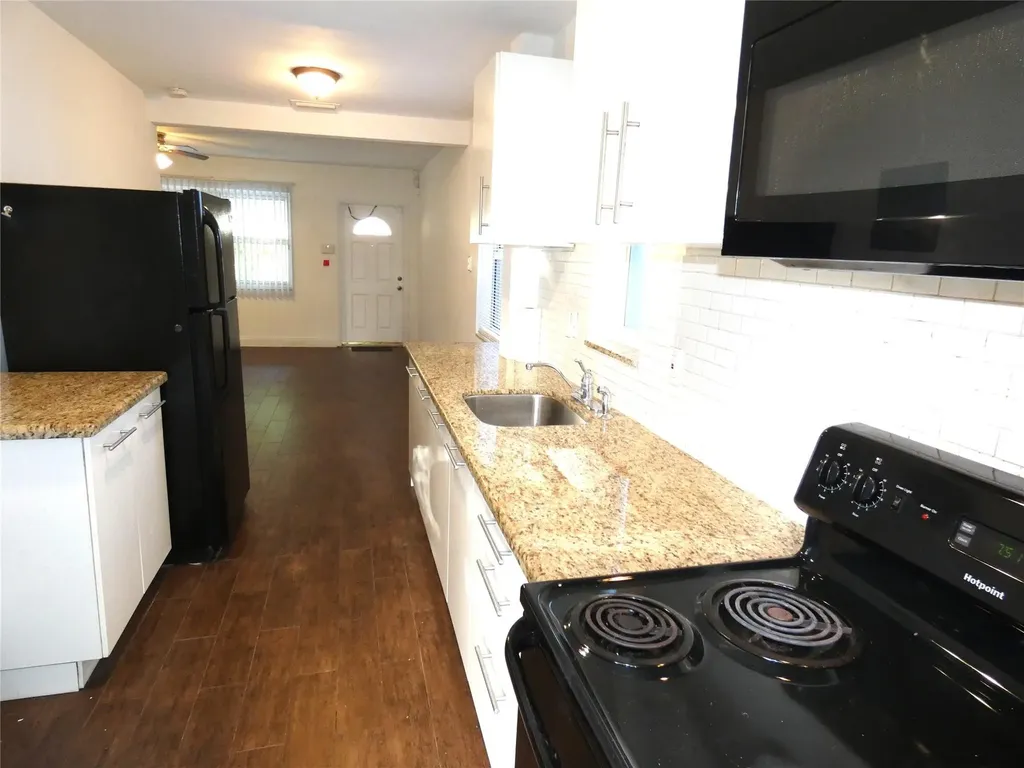 1528 NW 1st Avenue Fort Lauderdale FL 33311