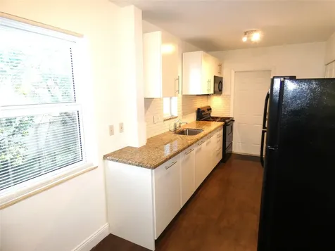 1528 NW 1st Avenue Fort Lauderdale FL 33311
