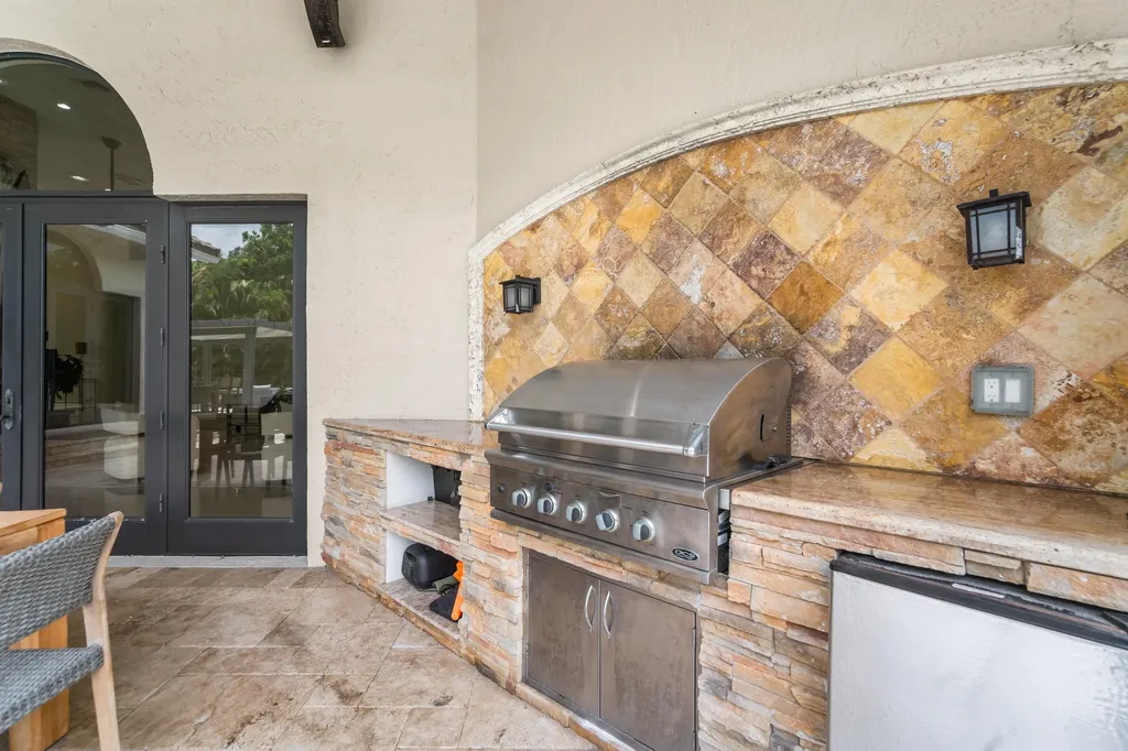 7520 NW 50th Court Coral Springs FL 33067