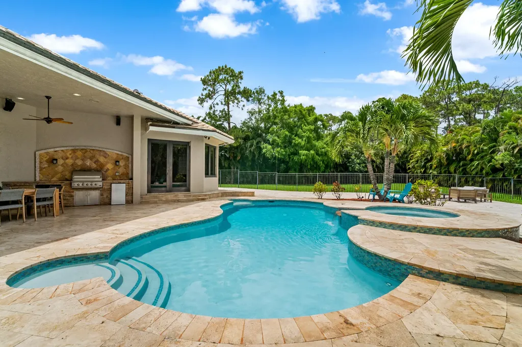 7520 NW 50th Court Coral Springs FL 33067