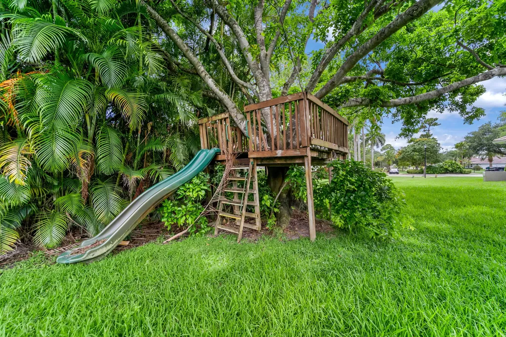 7520 NW 50th Court Coral Springs FL 33067