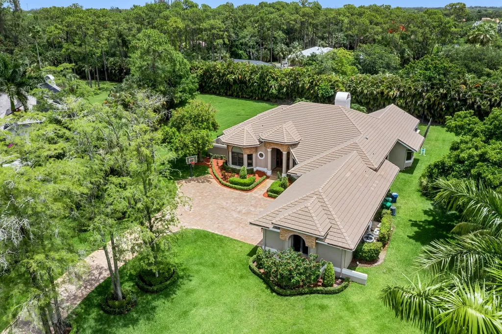 7520 NW 50th Court Coral Springs FL 33067