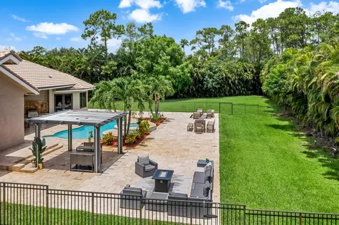 7520 NW 50th Court Coral Springs FL 33067