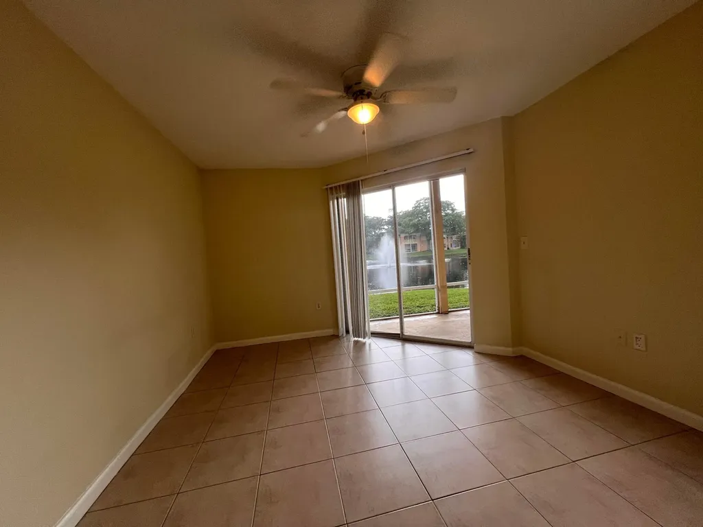 4847 Via Palm Lakes West Palm Beach FL 33417