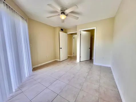 4847 Via Palm Lakes West Palm Beach FL 33417