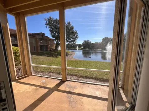 4847 Via Palm Lakes West Palm Beach FL 33417