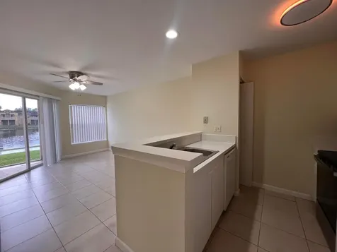 4847 Via Palm Lakes West Palm Beach FL 33417