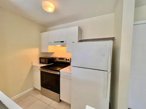 4847 Via Palm Lakes West Palm Beach FL 33417