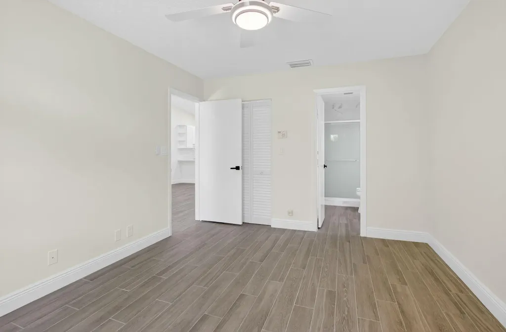 8583 Overset Lane Boca Raton FL 33496