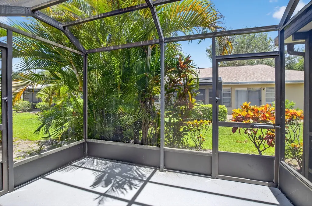 8583 Overset Lane Boca Raton FL 33496