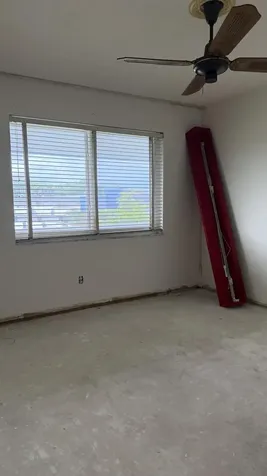 1100 NE 191st Street Miami FL 33179