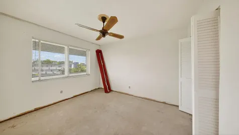 1100 NE 191st Street Miami FL 33179
