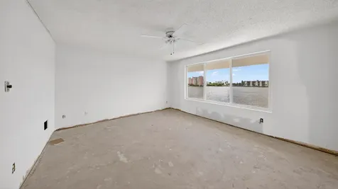 1100 NE 191st Street Miami FL 33179