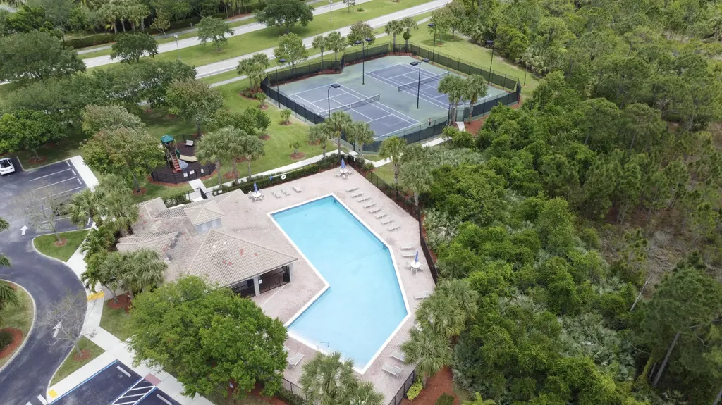 1196 SE Fleming Way Stuart FL 34997