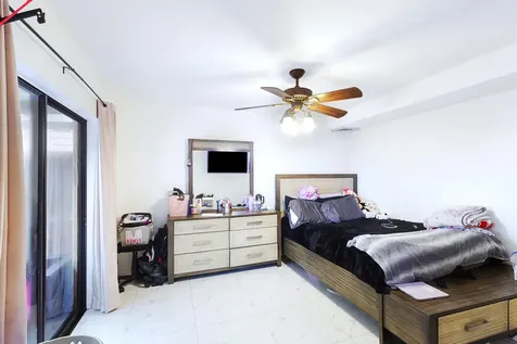 517 5th Lane Greenacres FL 33463