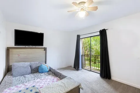 517 5th Lane Greenacres FL 33463