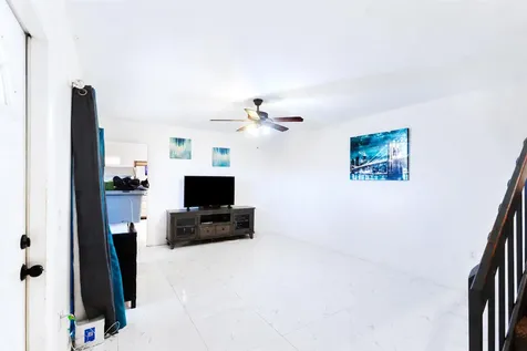 517 5th Lane Greenacres FL 33463