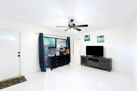 517 5th Lane Greenacres FL 33463
