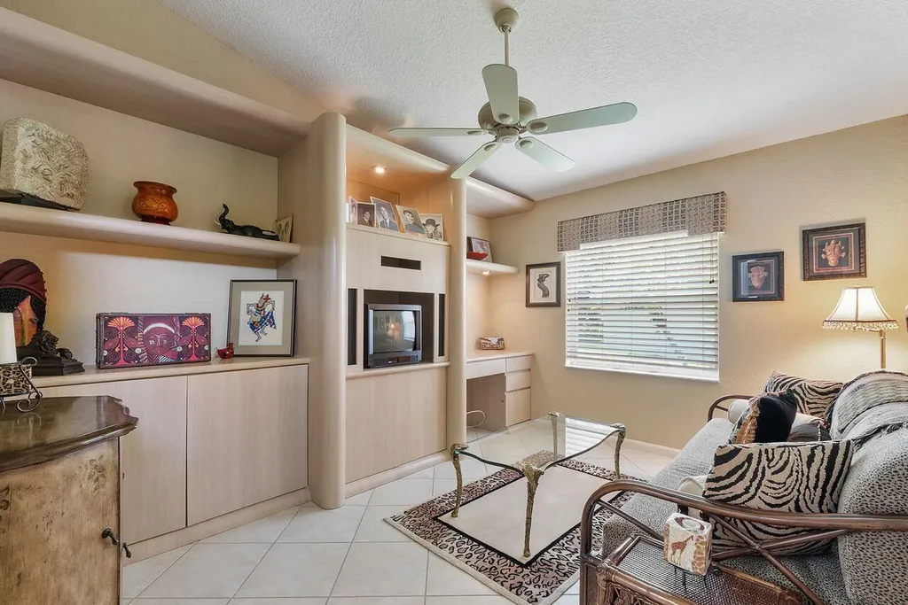 6643 Sherbrook Drive Boynton Beach FL 33437