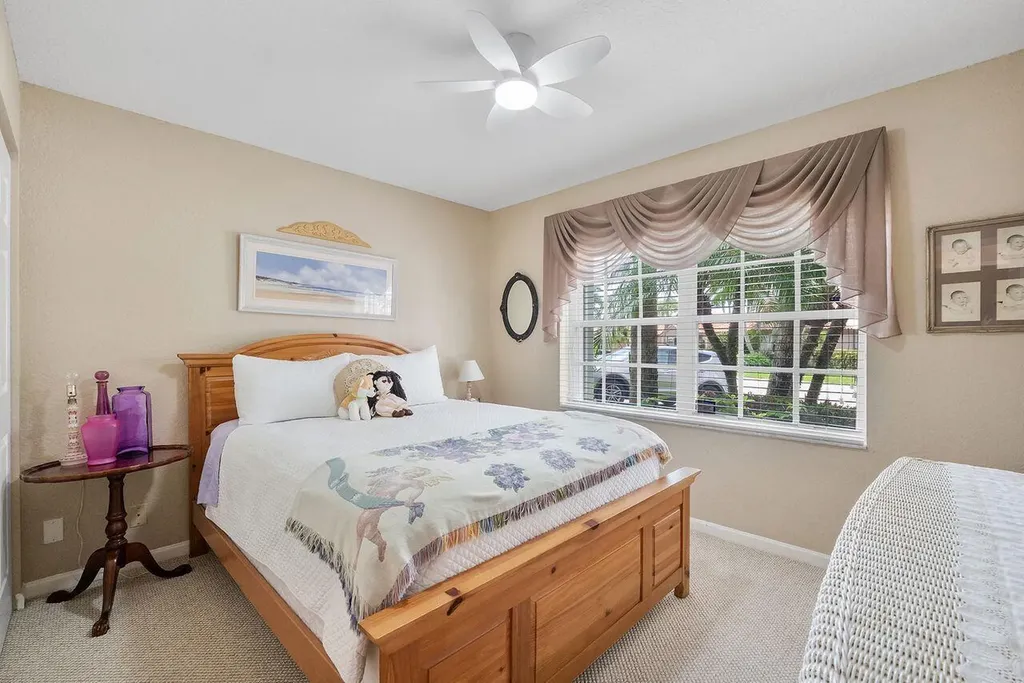 6643 Sherbrook Drive Boynton Beach FL 33437