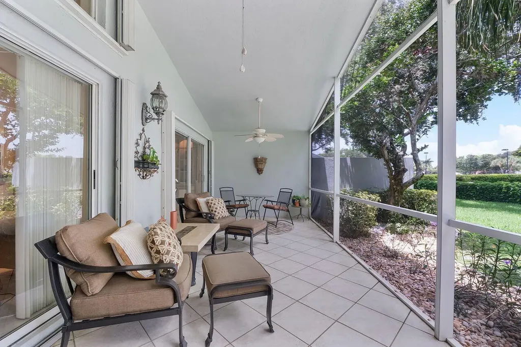 6643 Sherbrook Drive Boynton Beach FL 33437