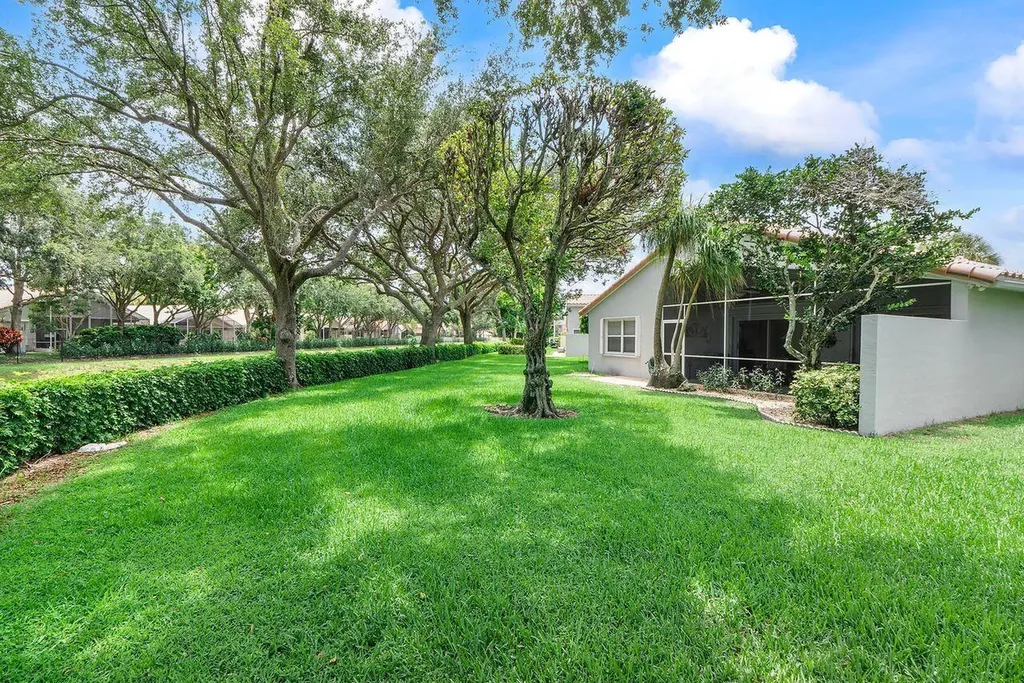 6643 Sherbrook Drive Boynton Beach FL 33437