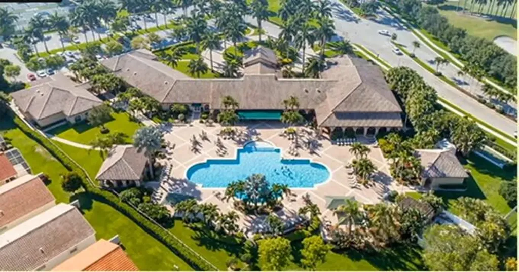 6643 Sherbrook Drive Boynton Beach FL 33437
