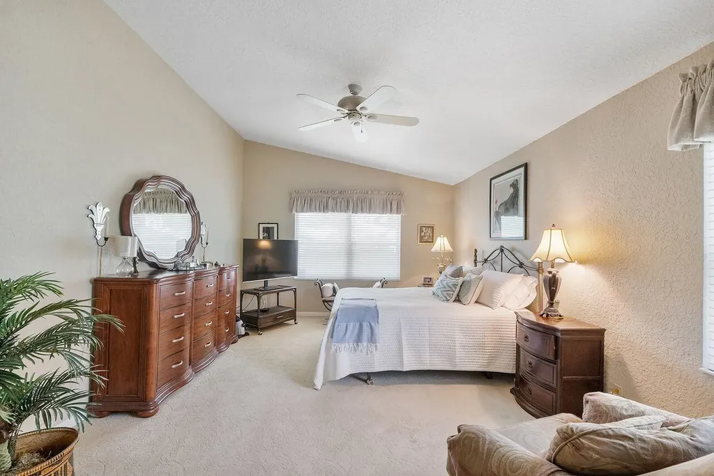 6643 Sherbrook Drive Boynton Beach FL 33437