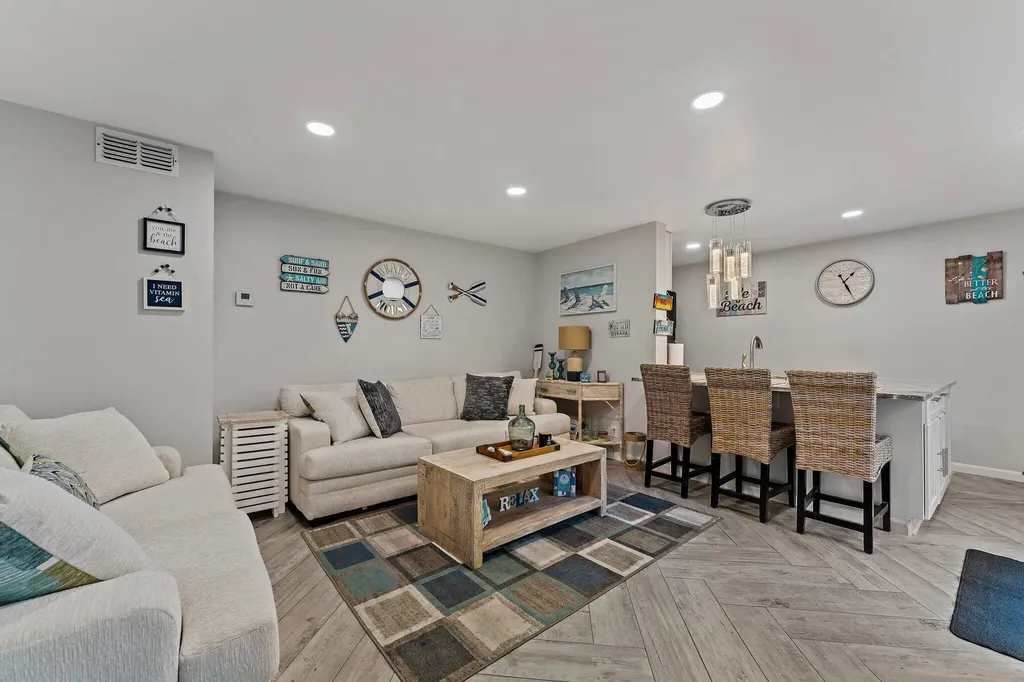 1605 S Us Highway 1 Jupiter FL 33477