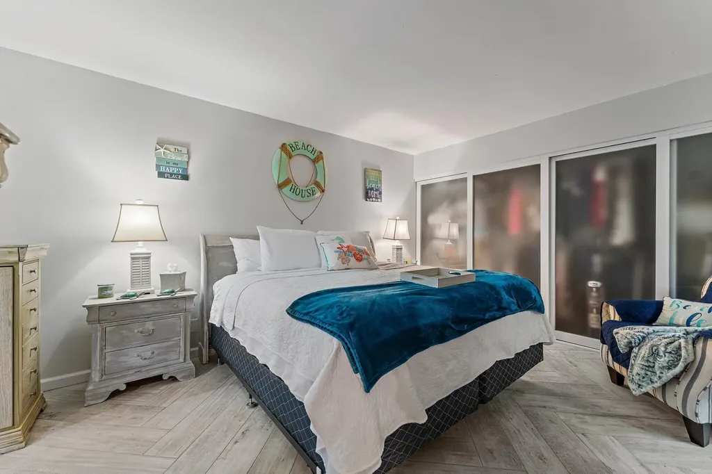 1605 S Us Highway 1 Jupiter FL 33477