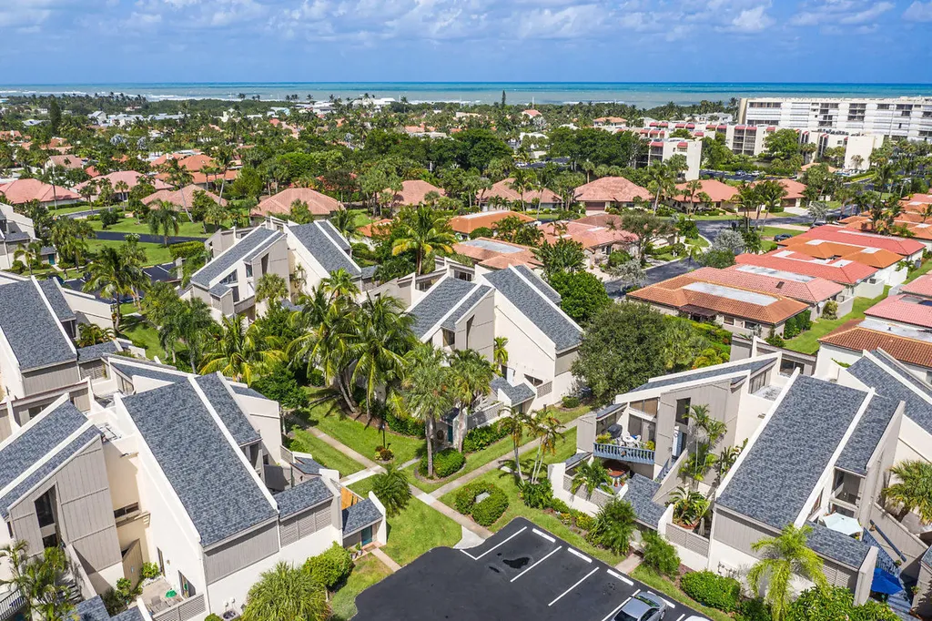 1605 S Us Highway 1 Jupiter FL 33477
