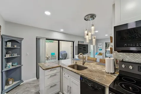 1605 S Us Highway 1 Jupiter FL 33477