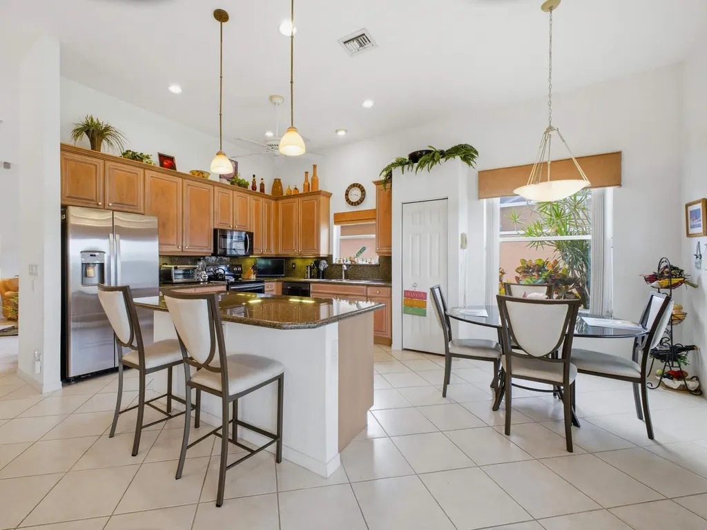 7624 Viniste Drive Boynton Beach FL 33472