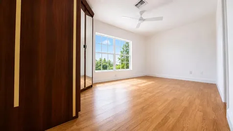 420 SE 4th Court Pompano Beach FL 33060
