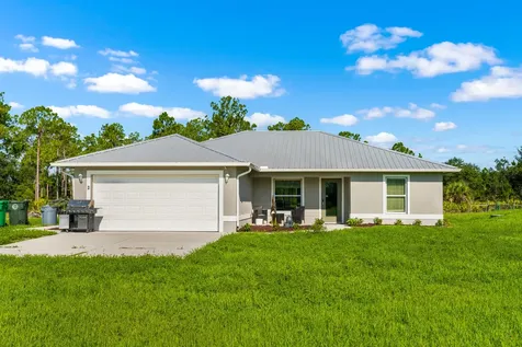 2872 Secretariat Drive Labelle FL 33935