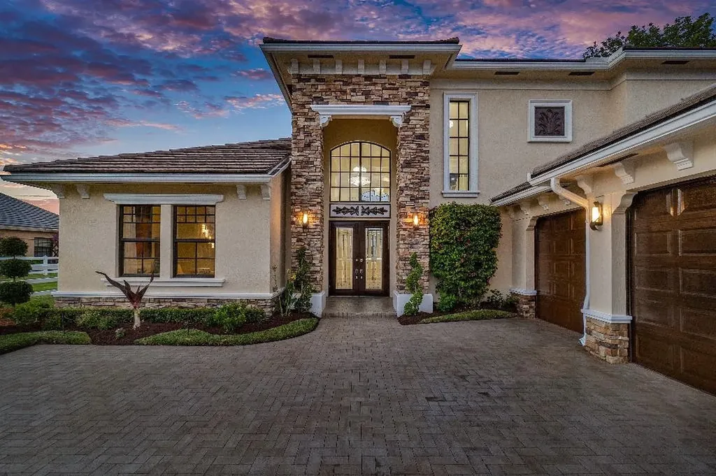 9105 Equus Circle Boynton Beach FL 33472