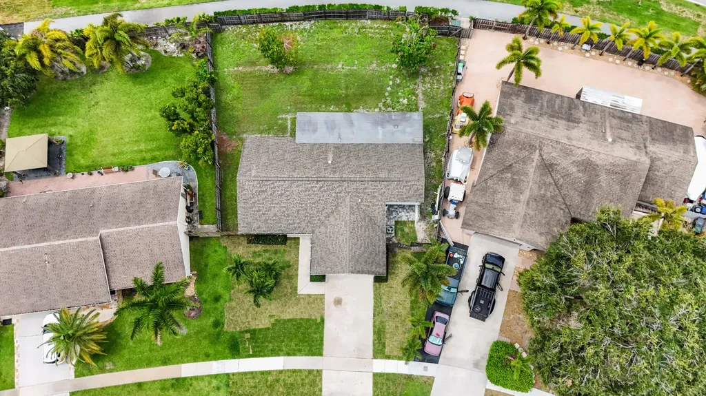 1313 Pinetta Circle Wellington FL 33414