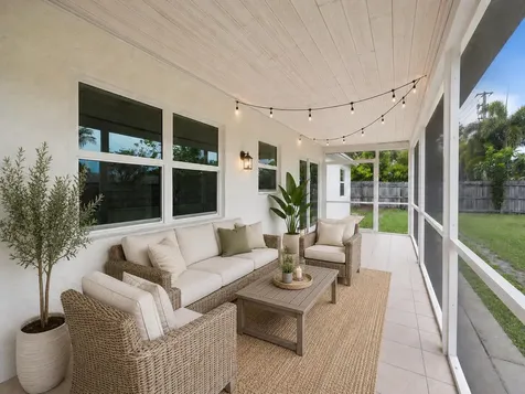 1313 Pinetta Circle Wellington FL 33414