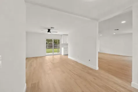1313 Pinetta Circle Wellington FL 33414