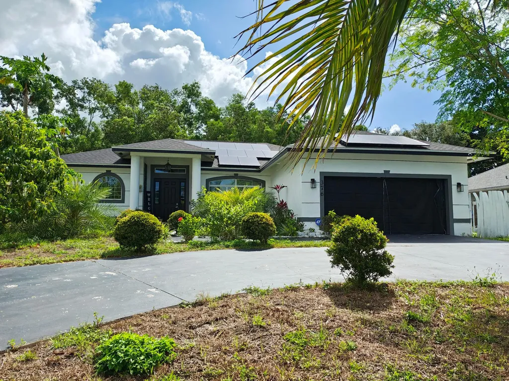 376 SW Tulip Boulevard Port St Lucie FL 34953