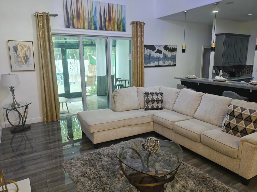 376 SW Tulip Boulevard Port St Lucie FL 34953