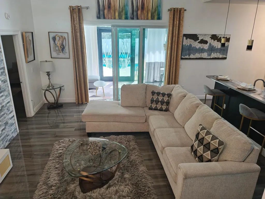 376 SW Tulip Boulevard Port St Lucie FL 34953