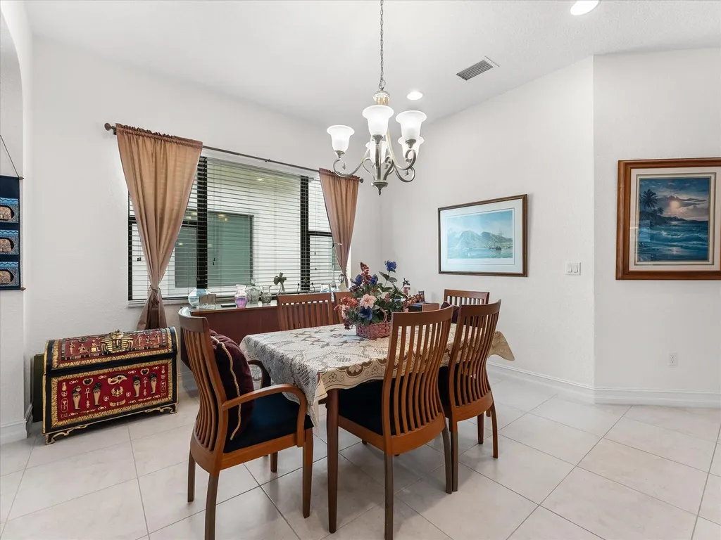8259 Grand Prix Lane Boynton Beach FL 33472