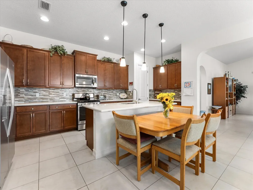 8259 Grand Prix Lane Boynton Beach FL 33472