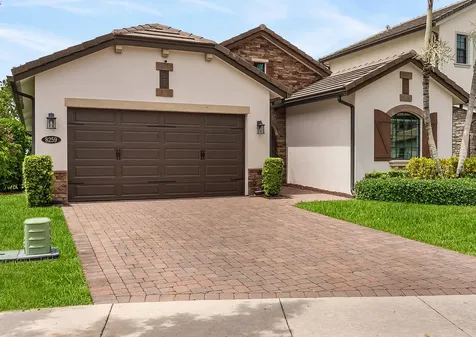8259 Grand Prix Lane Boynton Beach FL 33472