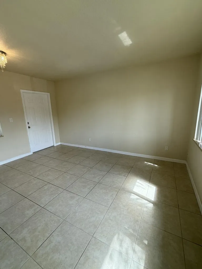 578 NE 20th Street Wilton Manors FL 33305
