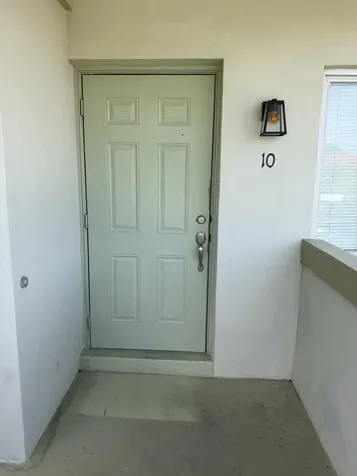 578 NE 20th Street Wilton Manors FL 33305